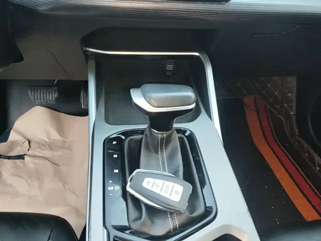 Geely Emgrand — Фото автомобиля 13