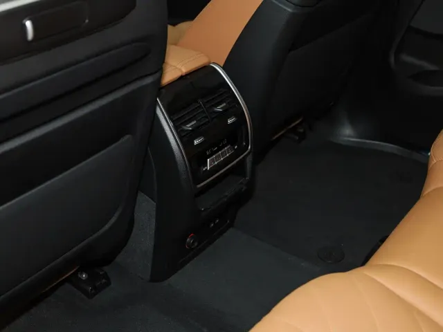 BMW X7 — Фото автомобиля 30