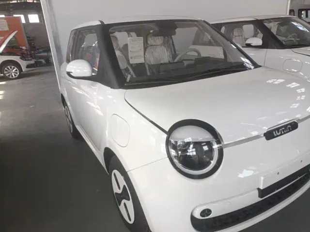 Changan Lumin — Фото автомобиля 3