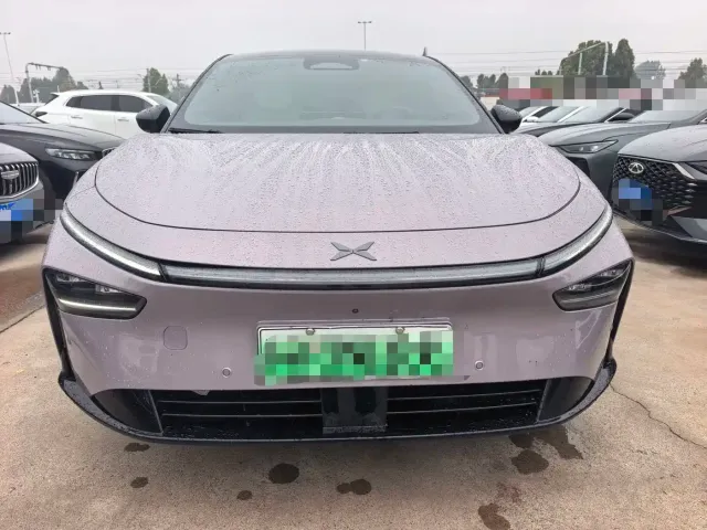 Xpeng P7+ — Фото автомобиля 2