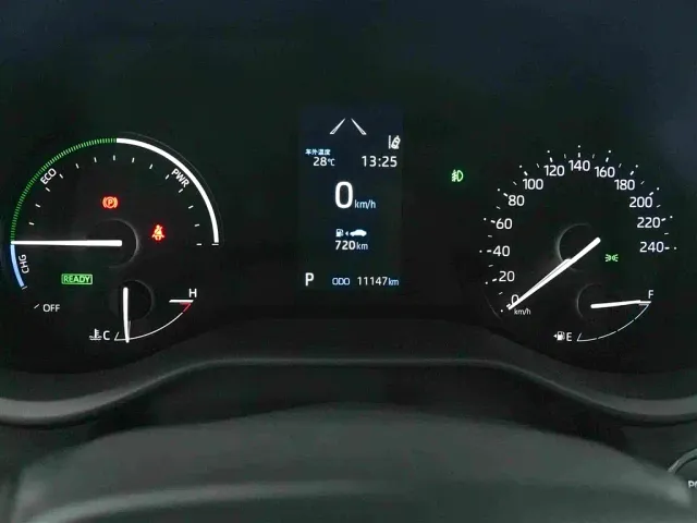 Toyota Sienna — Фото автомобиля 7