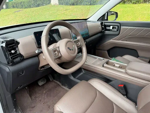 Wuling Starlight 560 — Фото автомобиля 7