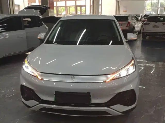 BYD Yuan PLUS — Фото автомобиля 2