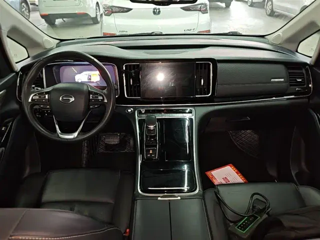 GAC Trumpchi M8 — Фото автомобиля 9