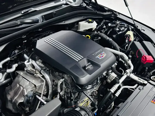 Cadillac CT5 — Фото автомобиля 16