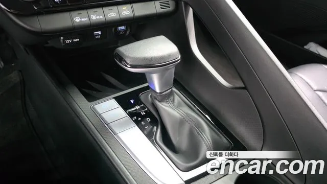 Hyundai AVANTE Avante (CN7) — Фото автомобиля 9