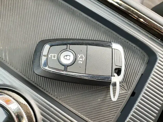 Ford Mondeo — Фото автомобиля 8