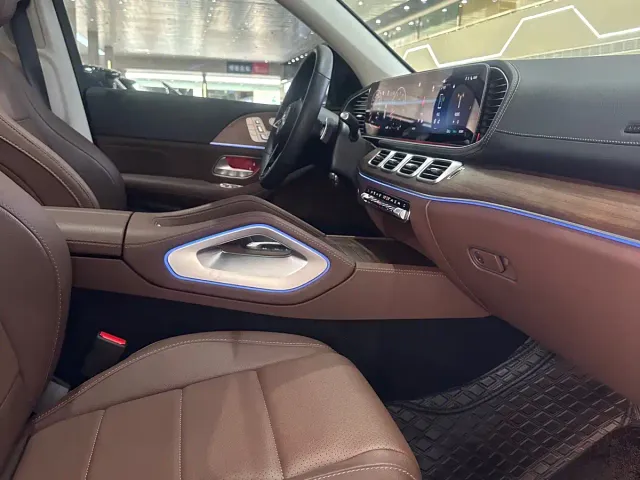 Mercedes-Benz GLE-Class — Фото автомобиля 5
