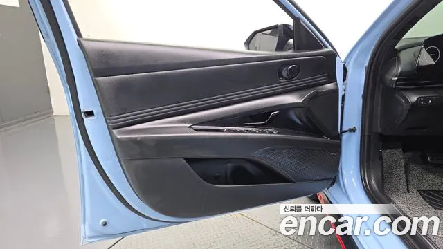Hyundai Avante CN7 — Фото автомобиля 24