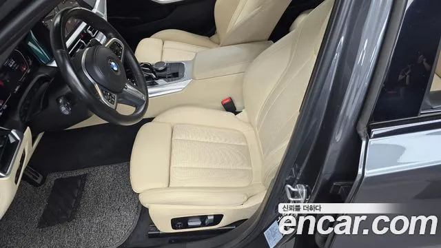 BMW 3-Series 3 серия (G20) 320i M Sport — Фото автомобиля 24