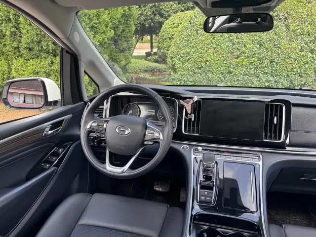 GAC Trumpchi M8 — Фото автомобиля 13