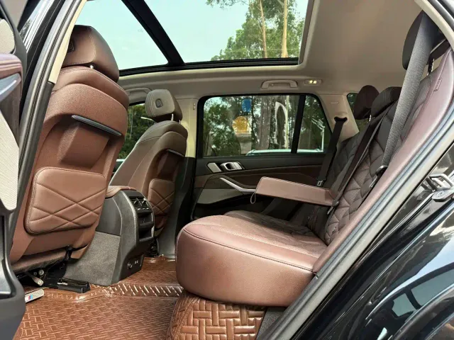 BMW X5 — Фото автомобиля 8