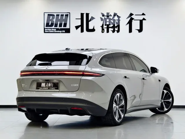 Nio ET5 Touring — Фото автомобиля 6