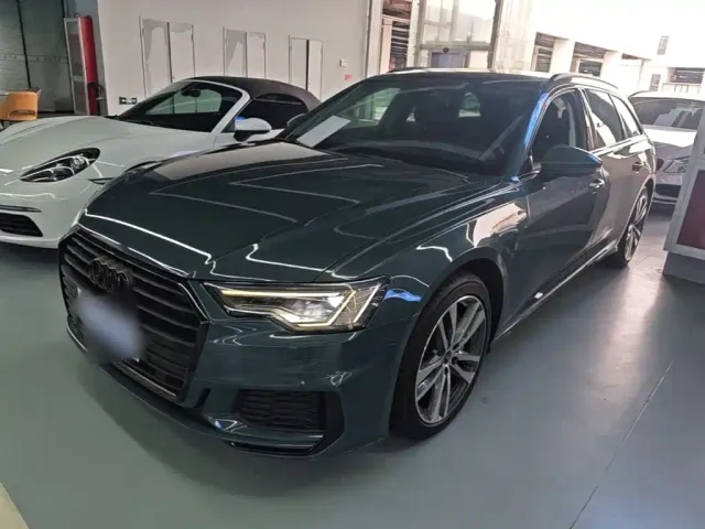 Фотография автомобиля — Audi A6