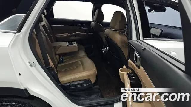 Kia Sorento Новый Sorento 4 поколение Дизель 2.2 2WD — Фото автомобиля 8