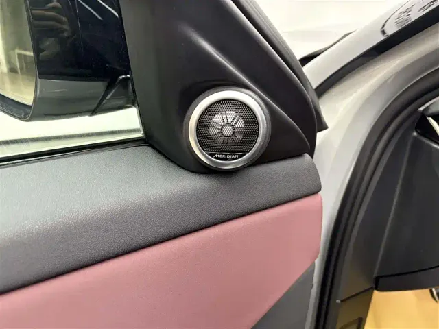 Land Rover Range Rover Evoque — Фото автомобиля 6