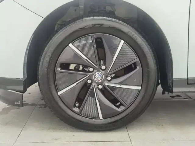 Buick Velite 6 — Фото автомобиля 17