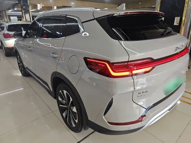 BYD Song PLUS — Фото автомобиля 4