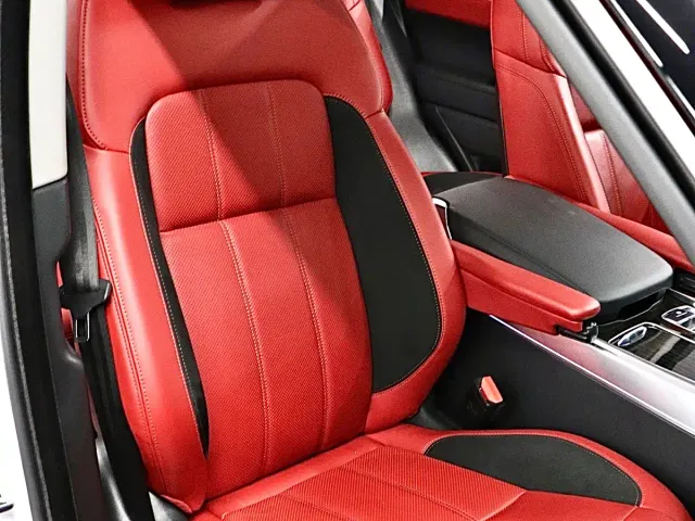 Land Rover Range Rover Sport — Фото автомобиля 16