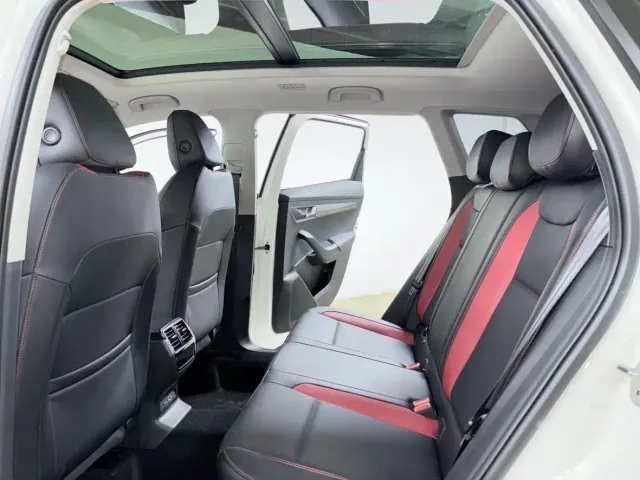 Skoda Karoq — Фото автомобиля 7