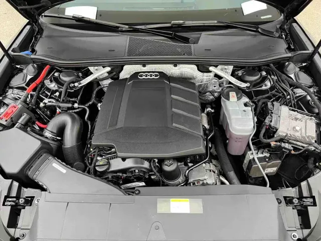 Audi A6L — Фото автомобиля 30