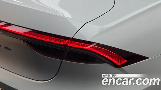 Hyundai Grandeur New — Фото автомобиля 8