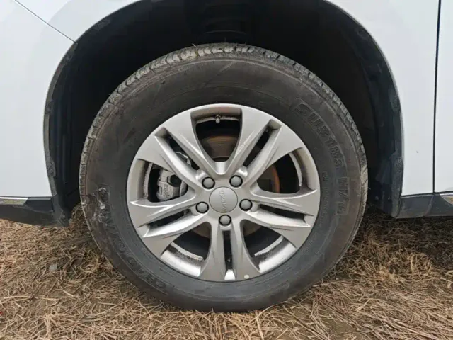 Haval M6 — Фото автомобиля 22