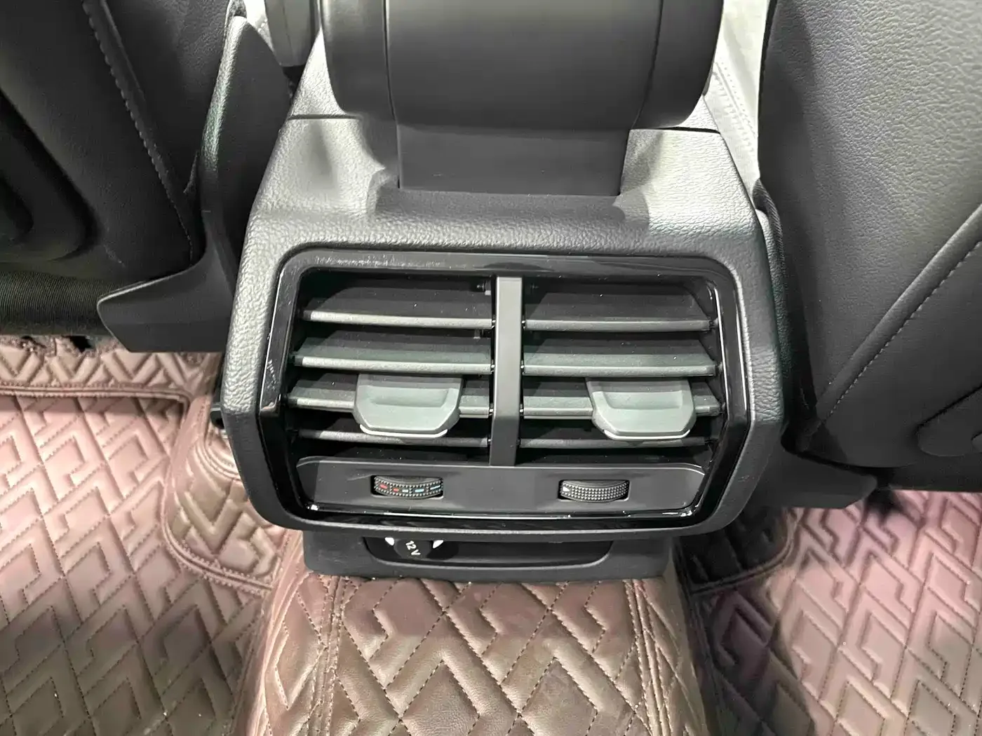 Audi Audi Q3 2022 35 TFSI Fashion Dynamic — Фото автомобиля 12