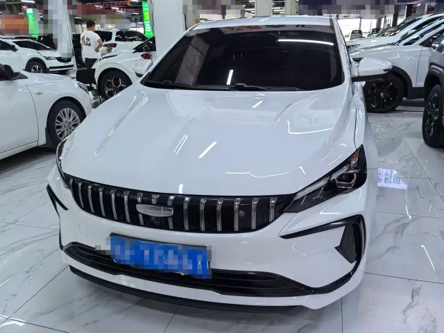 Geely Binrui — Фото автомобиля 2