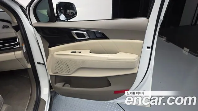 Kia Carnival 4th Gen — Фото автомобиля 14