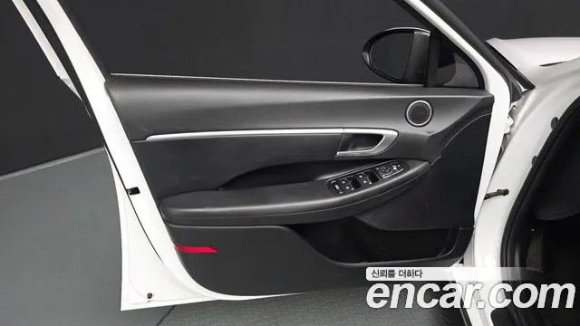 Hyundai Sonata Sonata (DN8) 2.0 LPG(Для проката) — Фото автомобиля 24