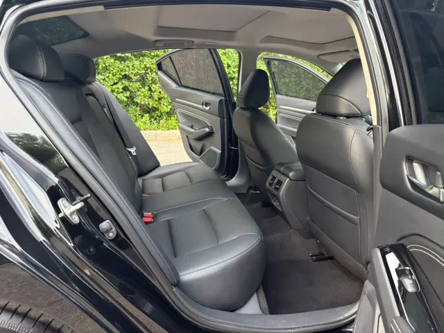 Nissan Teana — Фото автомобиля 13