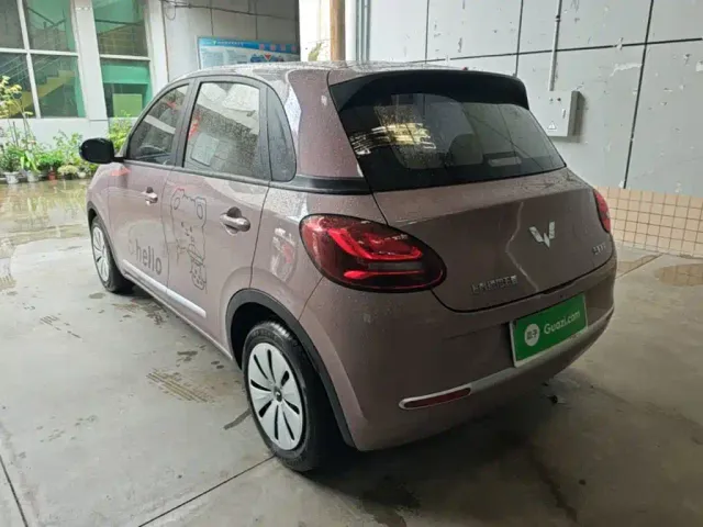 Wuling Bingo — Фото автомобиля 4