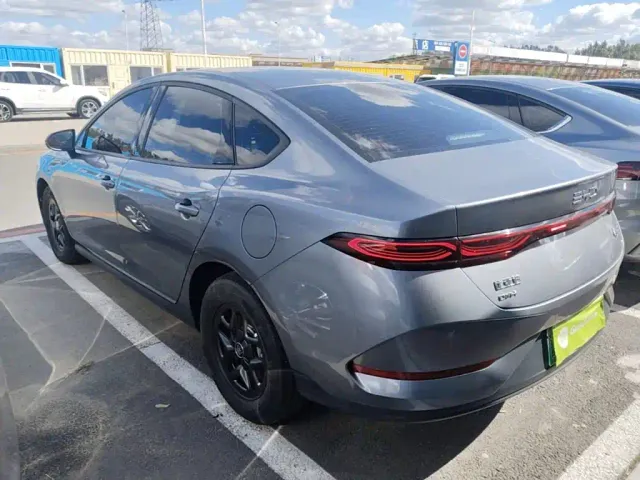 BYD Qin PLUS — Фото автомобиля 4