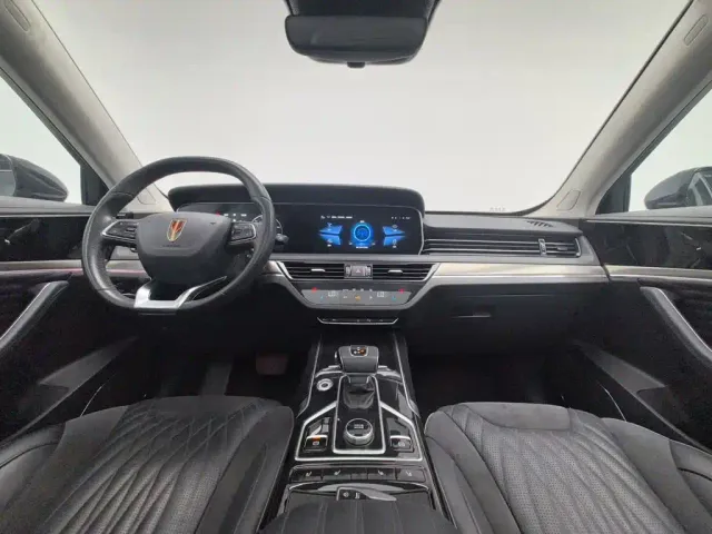 Hongqi HS5 — Фото автомобиля 5