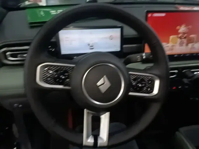 Baojun Yep Plus — Фото автомобиля 10