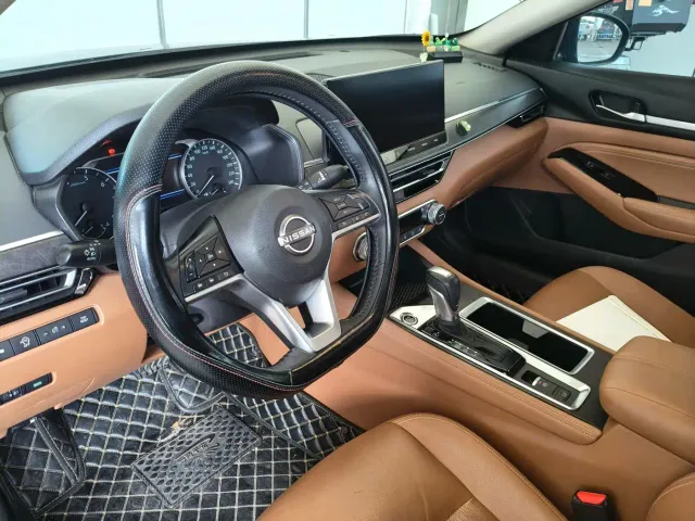 Nissan Teana — Фото автомобиля 5