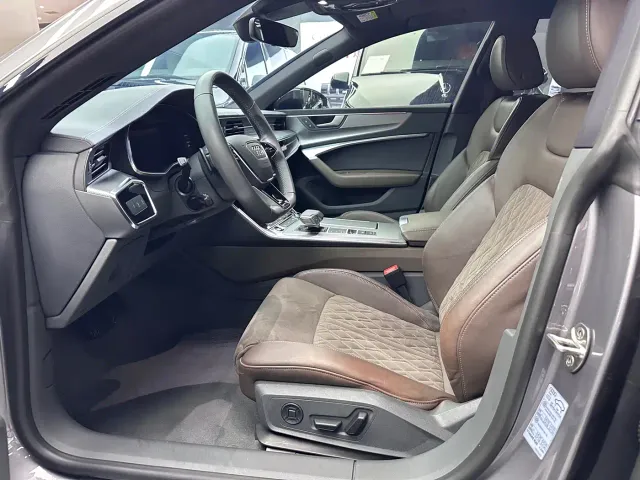 Audi A7L — Фото автомобиля 8