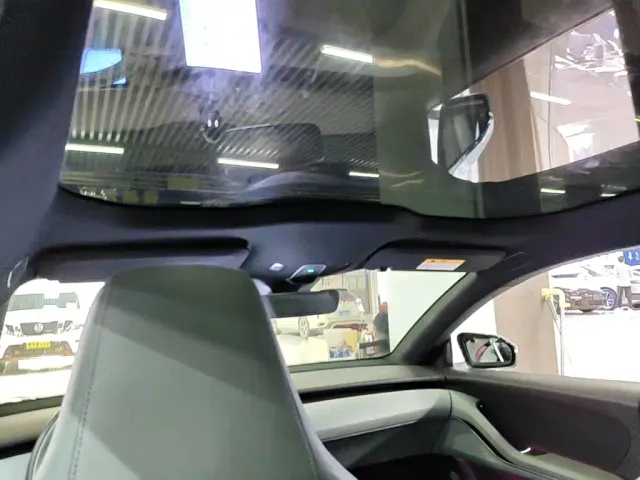 Nio ET5 Touring — Фото автомобиля 17
