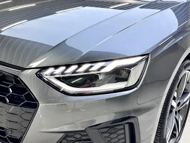 Audi A4L — Фото автомобиля 6