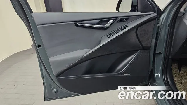 Kia Niro The All New Niro — Фото автомобиля 24