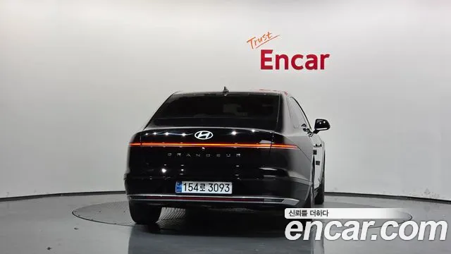 Hyundai Grandeur GN7 — Фото автомобиля 4