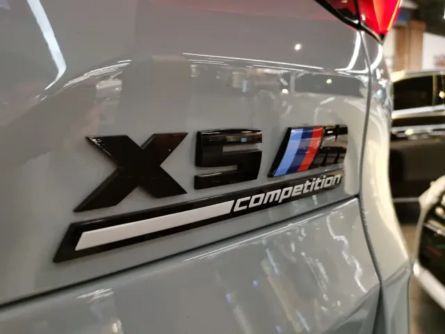 BMW X5 M — Фото автомобиля 17