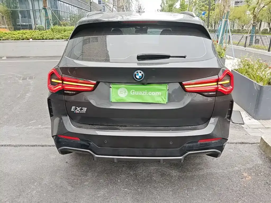 BMW BMW iX3 2022 Leading Edition — Фото автомобиля 5