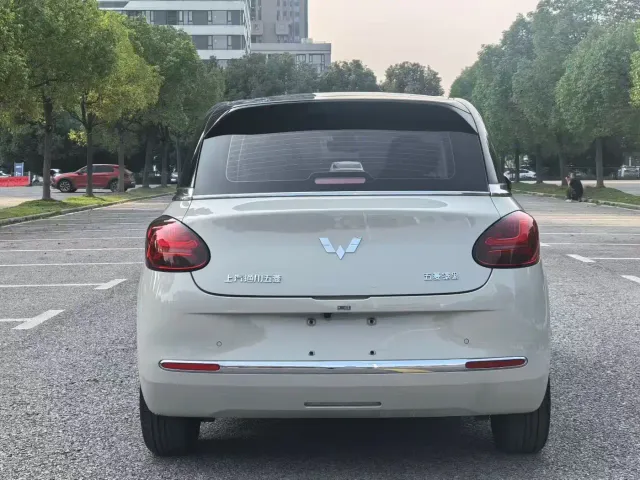Wuling Bingo — Фото автомобиля 8