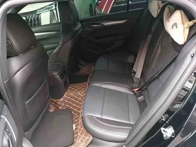 Cadillac Cadillac CT5 2024 28T Luxury Model Pro — Фото автомобиля 4