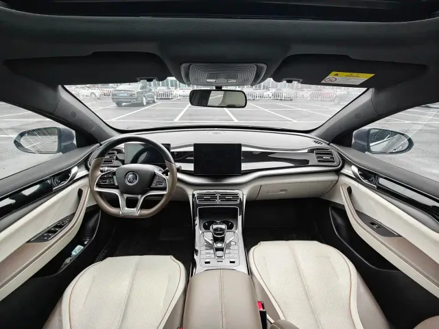 BYD Qin PLUS — Фото автомобиля 11