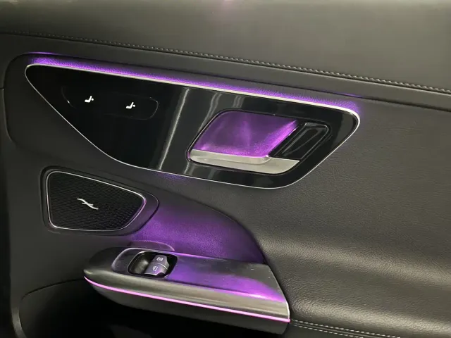 Mercedes-Benz C-Class — Фото автомобиля 18