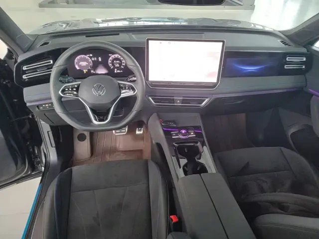 Volkswagen Tiguan L — Фото автомобиля 13