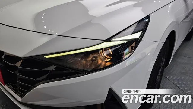Hyundai AVANTE Avante (CN7) — Фото автомобиля 22
